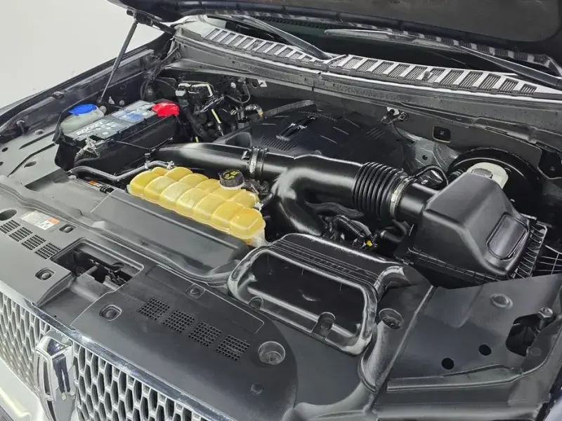 2021 Lincoln Navigator с пробегом 118 577 км