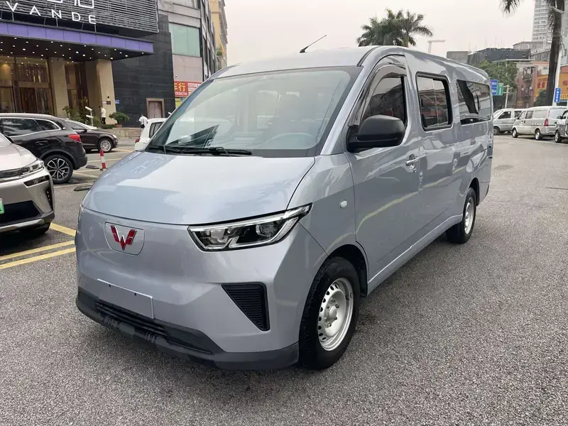 2024 Wuling Wuling Yangguang с пробегом 104 000 км