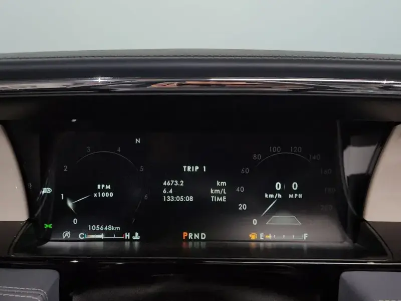 2020 Lincoln Navigator с пробегом 105 648 км