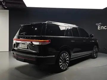 2022 Lincoln Navigator с пробегом 66 752 км