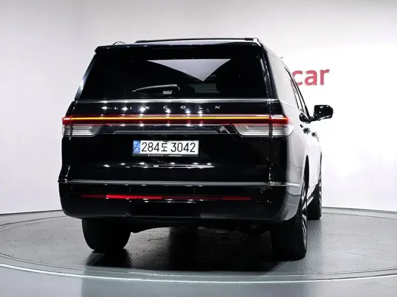 2022 Lincoln Navigator с пробегом 68 537 км