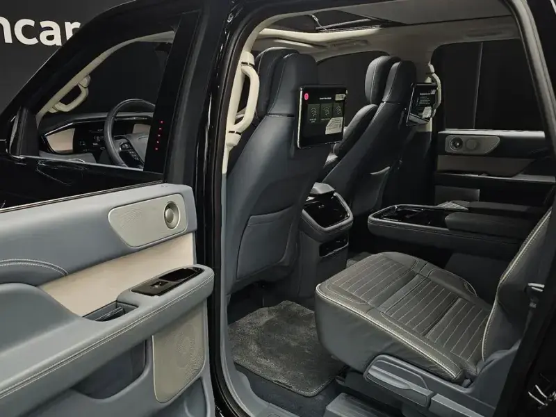 2022 Lincoln Navigator с пробегом 66 752 км