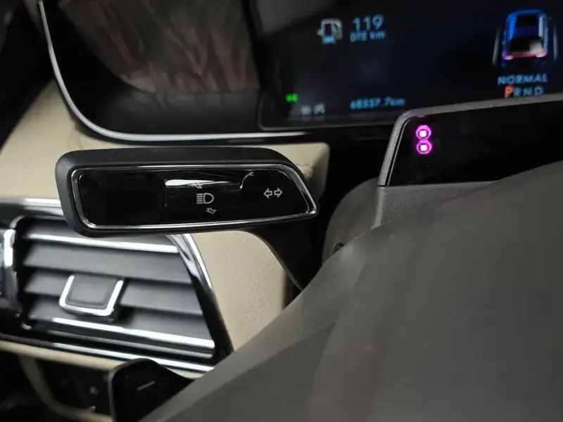 2022 Lincoln Navigator с пробегом 68 537 км