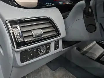 2022 Lincoln Navigator с пробегом 66 752 км