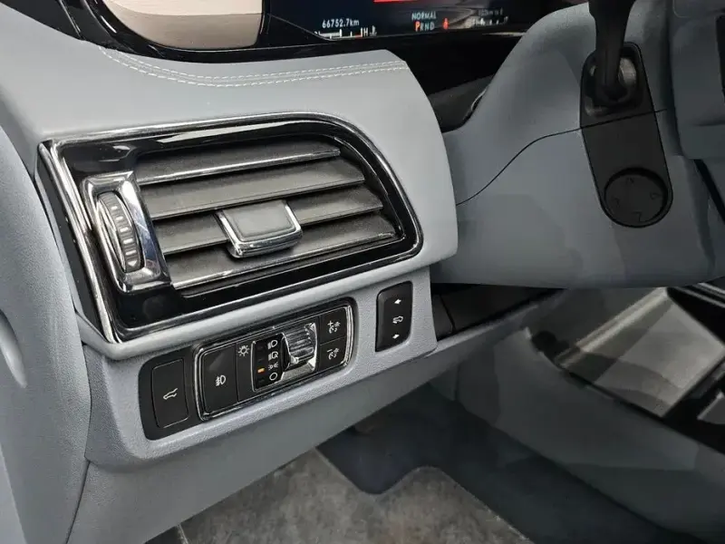 2022 Lincoln Navigator с пробегом 66 752 км