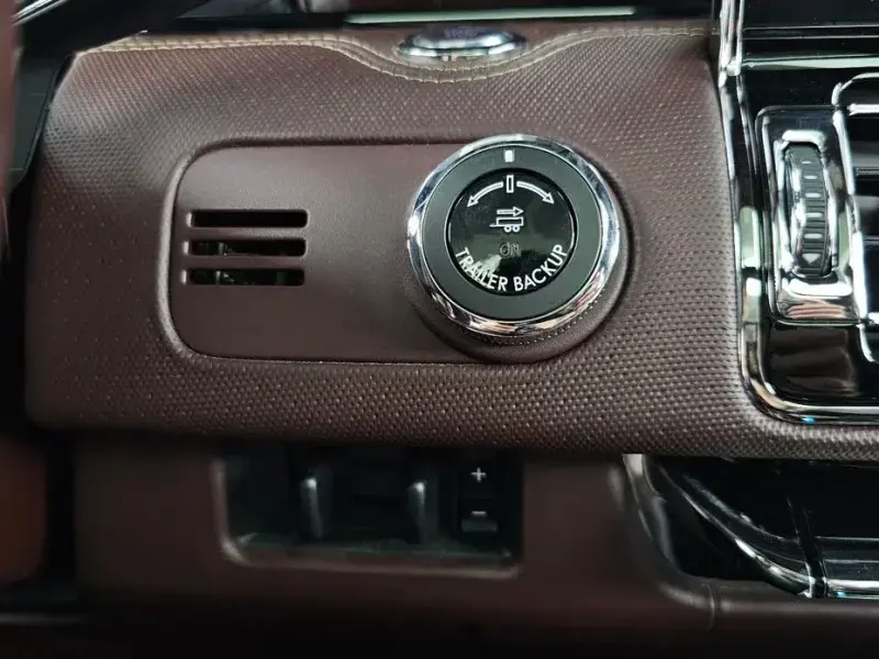 2020 Lincoln Navigator с пробегом 67 091 км
