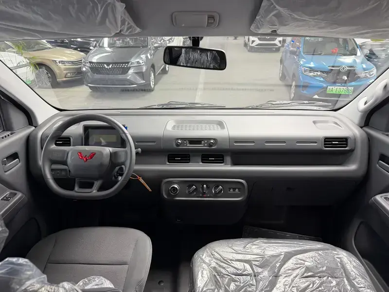 2026 Wuling Wuling Yangguang Pro с пробегом 100 км