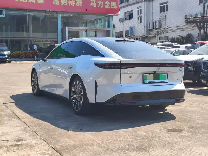 2026 Ora Toyota bz7 с пробегом 2 000 км