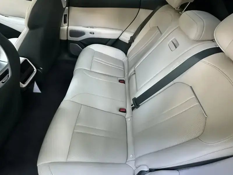 2025 Xiaomi Xiaomi SUV с пробегом 23 800 км