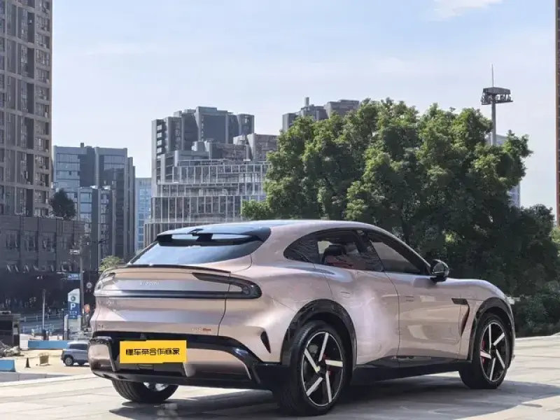 2025 Xiaomi Xiaomi SUV с пробегом 23 000 км