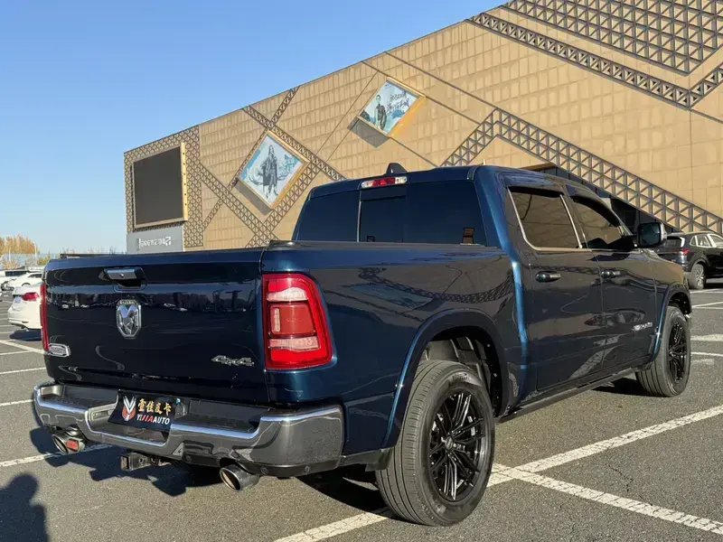 2022 Ram RAM Trucks с пробегом 140 000 км