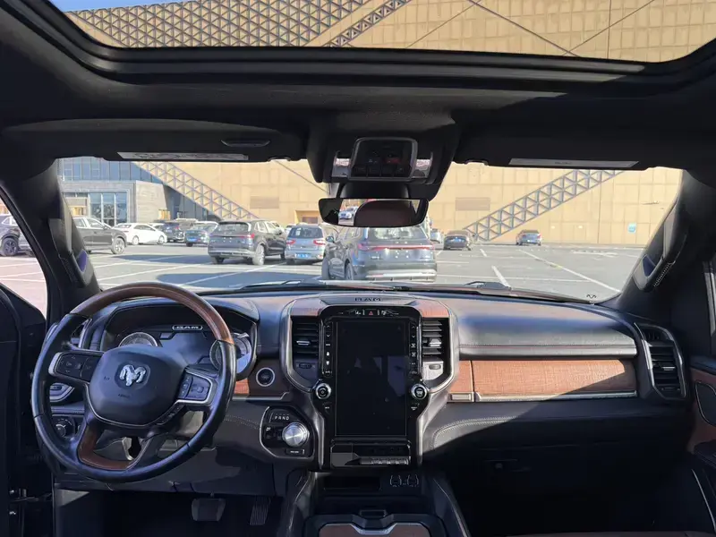 2022 Ram RAM Trucks с пробегом 140 000 км