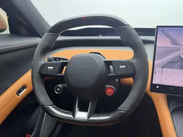 2025 Xiaomi Xiaomi SUV с пробегом 15 900 км