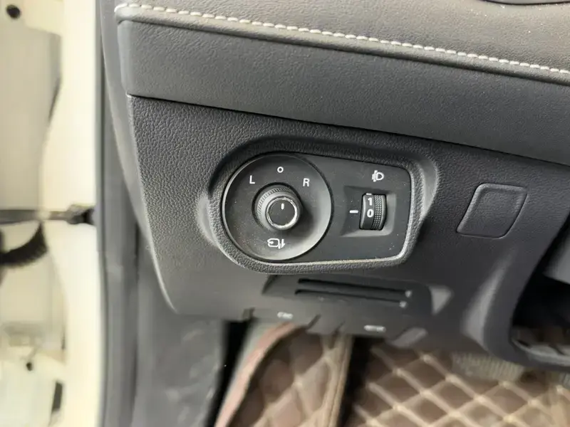 2019 Roewe Ei5 с пробегом 25 700 км