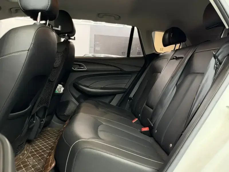 2019 Roewe Ei5 с пробегом 25 700 км