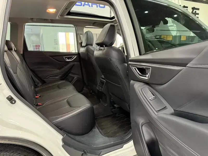 2021 Subaru Forester с пробегом 28 000 км
