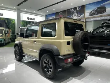 2025 Suzuki Jimny с пробегом 18 100 км