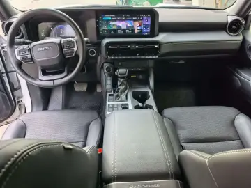 2024 Toyota Prado (Import) с пробегом 2 500 км