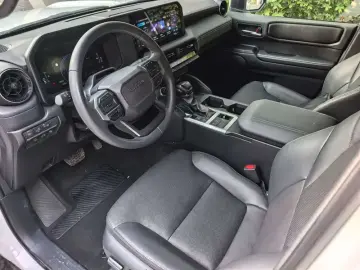 2024 Toyota Prado (Import) с пробегом 2 500 км