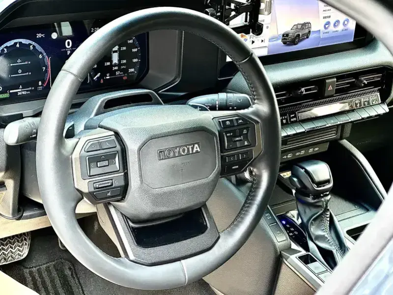 2024 Toyota Prado (Import) с пробегом 26 000 км