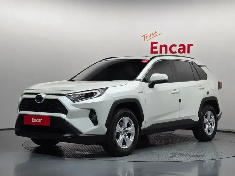 2020 Toyota RAV4 с пробегом 63 436 км