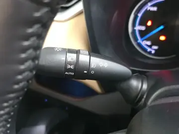 2021 Toyota RAV4 с пробегом 97 168 км
