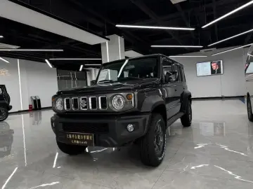 2026 Suzuki Jimny с пробегом 100 км
