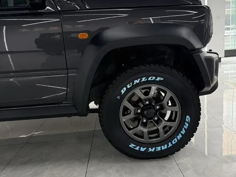 2026 Suzuki Jimny с пробегом 100 км