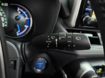 2021 Toyota RAV4 с пробегом 47 361 км