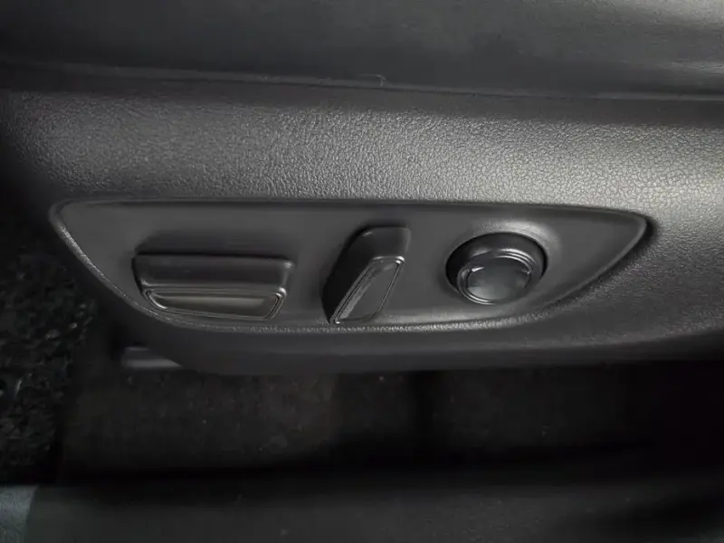 2021 Toyota RAV4 с пробегом 47 361 км