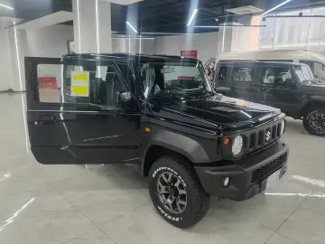 2026 Suzuki Jimny с пробегом 100 км