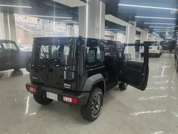 2026 Suzuki Jimny с пробегом 100 км