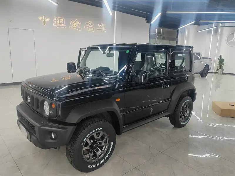 2026 Suzuki Jimny с пробегом 100 км