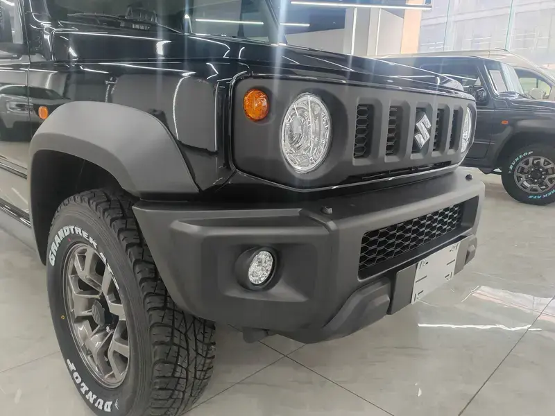 2026 Suzuki Jimny с пробегом 100 км