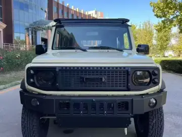 2025 Suzuki Jimny с пробегом 100 км