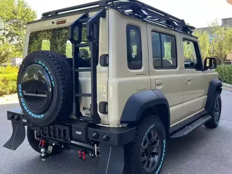 2025 Suzuki Jimny с пробегом 100 км