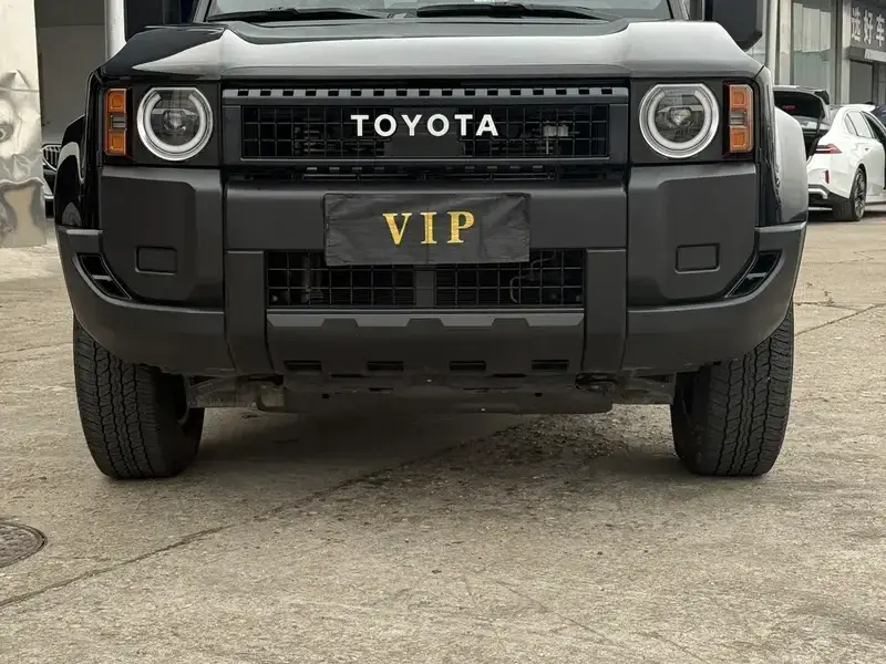 2025 Toyota Prado (Import) с пробегом 33 000 км