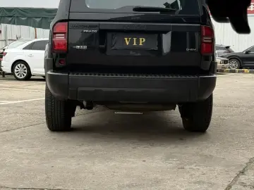 2025 Toyota Prado (Import) с пробегом 33 000 км