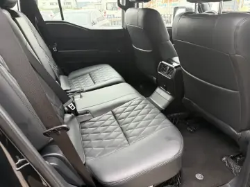 2025 Toyota Prado (Import) с пробегом 33 000 км