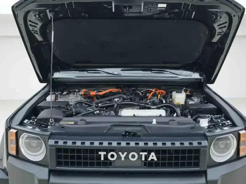 2025 Toyota Prado (Import) с пробегом 23 000 км