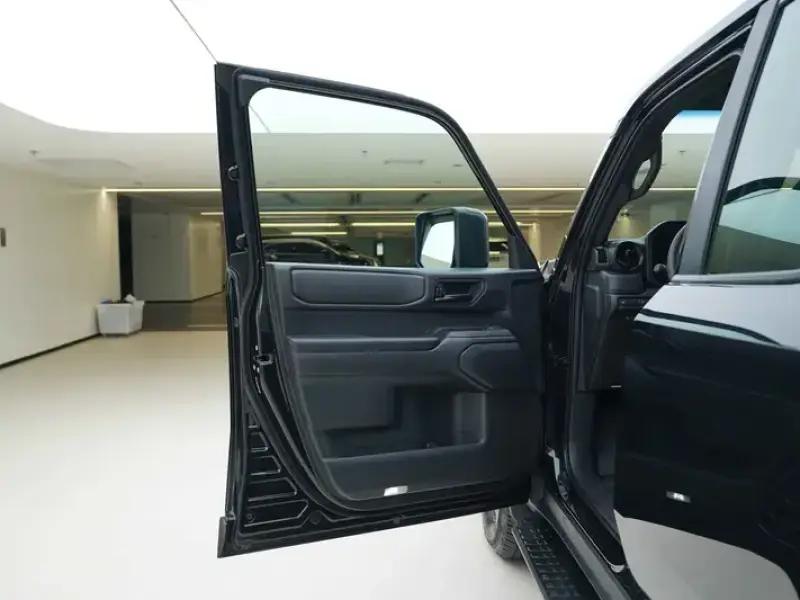 2025 Toyota Prado (Import) с пробегом 23 000 км