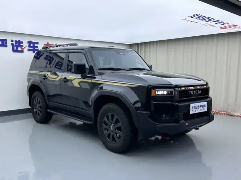 2025 Toyota Prado (Import) с пробегом 33 000 км