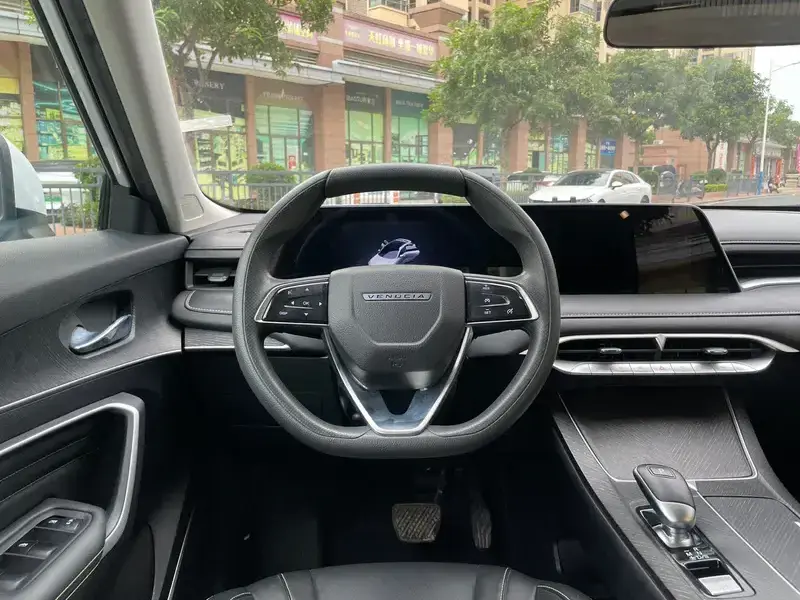 2023 Nissan Big V с пробегом 38 000 км