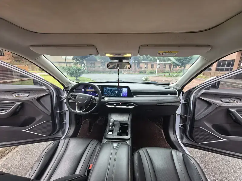 2022 Nissan Big V с пробегом 126 100 км