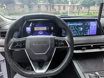 2022 Nissan Big V с пробегом 126 100 км
