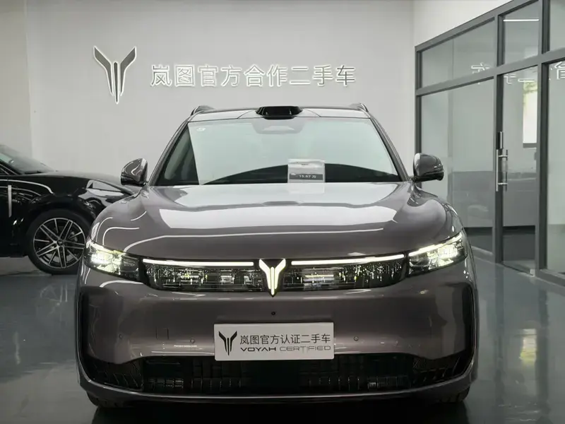 2025 Voyah FE с пробегом 10 500 км