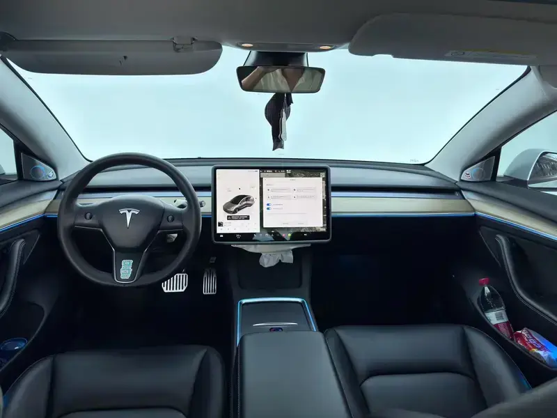 2022 Tesla Model 3 с пробегом 53 000 км