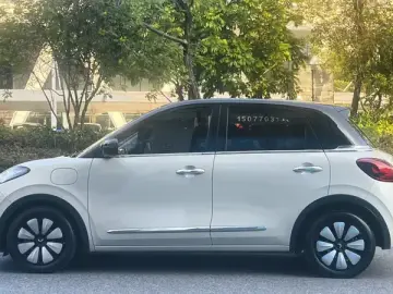 2023 Wuling Wuling Bingo с пробегом 50 000 км