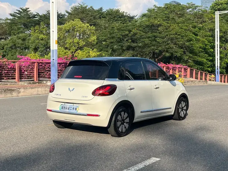 2023 Wuling Wuling Bingo с пробегом 60 000 км
