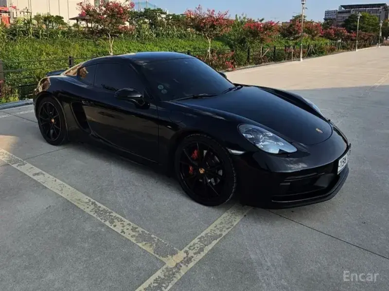 2018 Porsche Cayman с пробегом 31 500 км